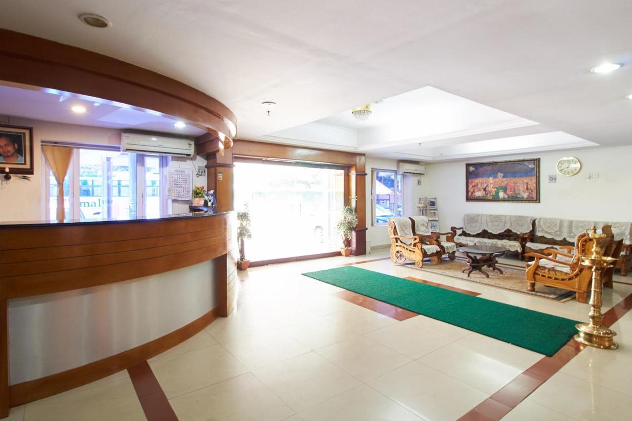 Sree Gokulam Sabari Hotel Chavakkad Eksteriør billede